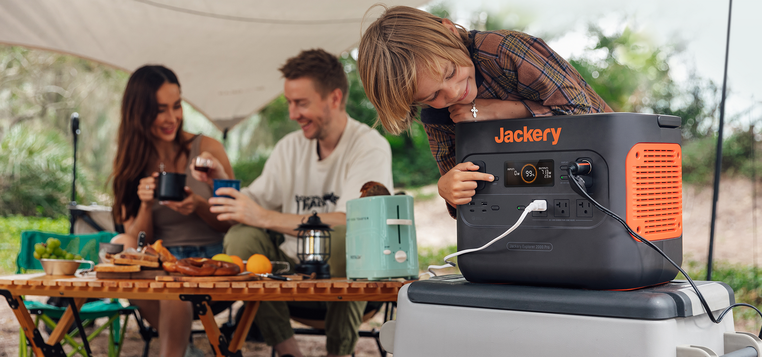 Jackery Explorer 2000 Pro Portable Power Station