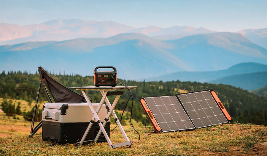 Jackery Explorer 290 Portable Power Station