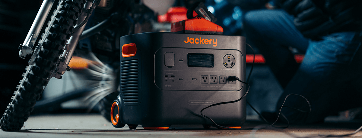 Jackery Explorer 3000 Pro Portable Power Station